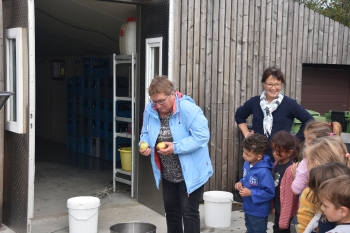 Naar de appelboerderij Hof 't klokhuis